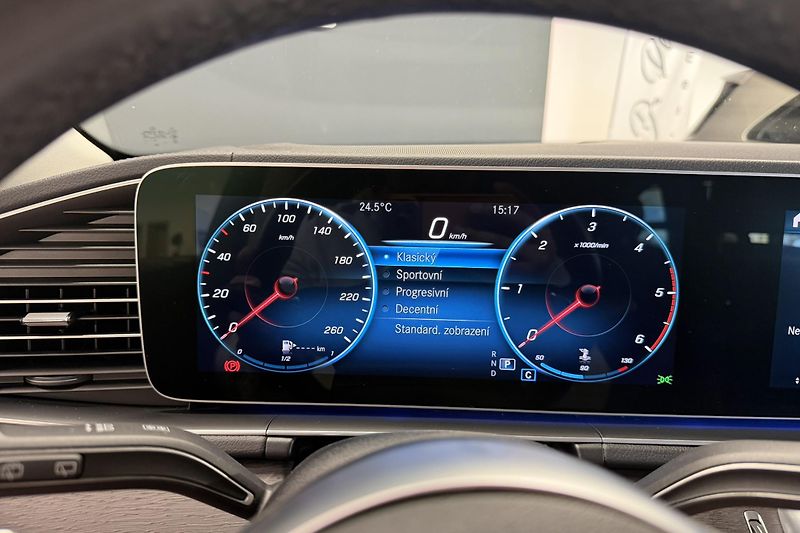 Mercedes-Benz GLS (2019) GLS 400d 4Matic AMG Line - fotka 60 z 111