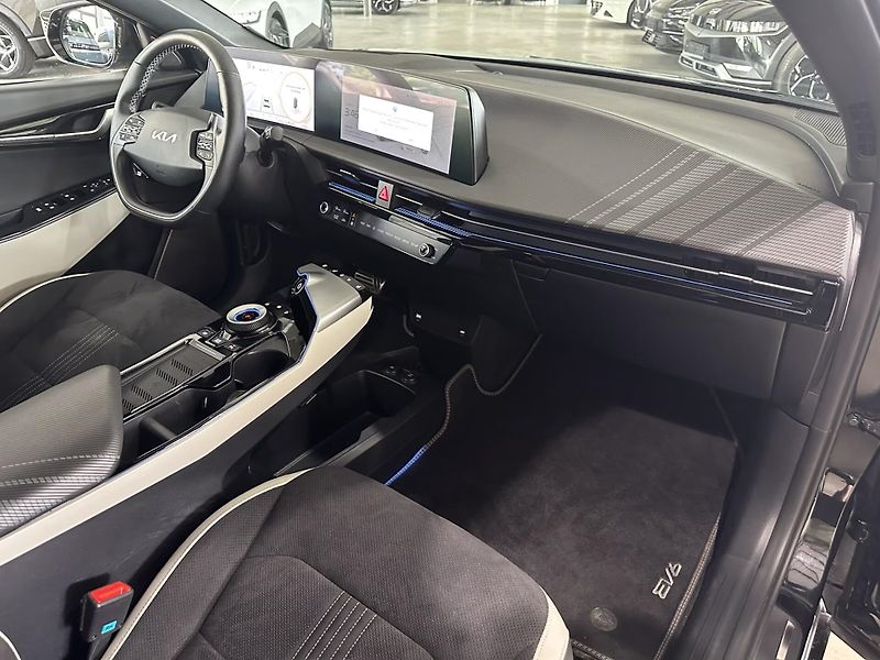 Kia EV6 GT-Line 77.4kWh Pano HuD 360 - fotka 19 z 21