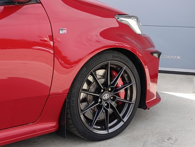 Toyota GR Yaris 1.6 TURBO DYNAMIC SPORT  - fotka 5 z 30
