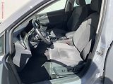 Volkswagen Golf (2023) 1.5 TSi, ČR, Style, AT, LED - náhled 9