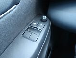 Toyota Yaris (2022) 1.5 VVT-i Hybrid - náhled 15
