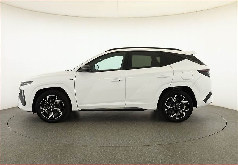 Hyundai Tucson (2026) 1.6 T-GDI, N-Line, Navi - fotka 3 z 20