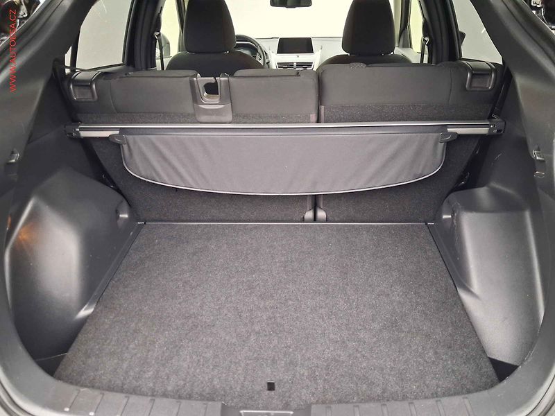 Mitsubishi Eclipse Cross (2019) 1.5T-MiVEC, TZ, kamera - fotka 7 z 15