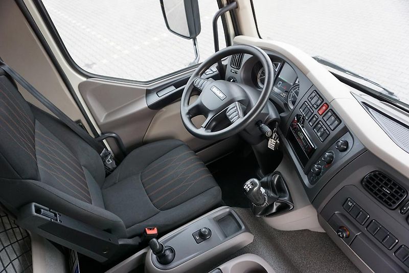 DAF LF (2018) 320 / ACC / E 6 / BURTOWY / 24 - fotka 13 z 44