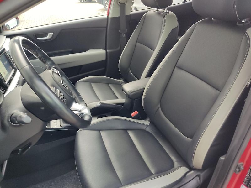 Kia Stonic (2019) 1.6. CRDi 81Kw PREMIUM  - fotka 9 z 15