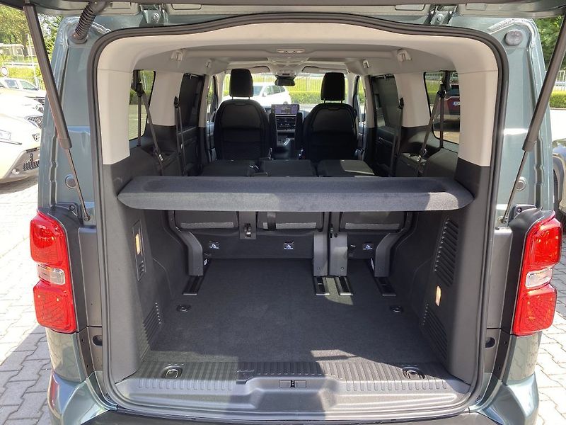 Toyota ProAce Verso 2,0 Diesel AT Family Webasto - fotka 8 z 24