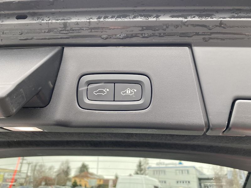 Volvo V90 V90 CROSS COUNTRY AWD - fotka 23 z 23