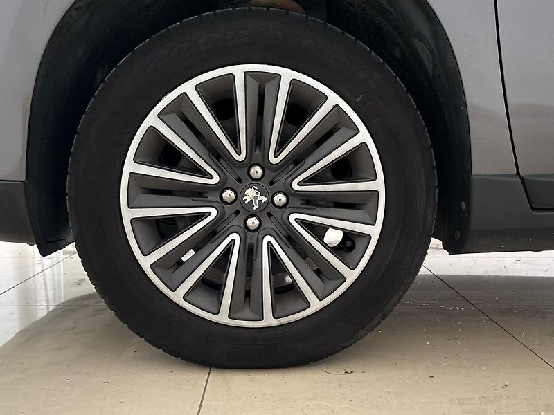 Peugeot 2008 (2017) GT-Line 1.6 BlueHDi 100K MAN5 - fotka 8 z 33