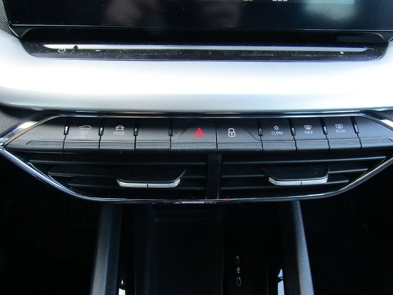 Škoda Octavia (2022) 2.0 TDI 110kW DSG SPORT Line - fotka 37 z 43