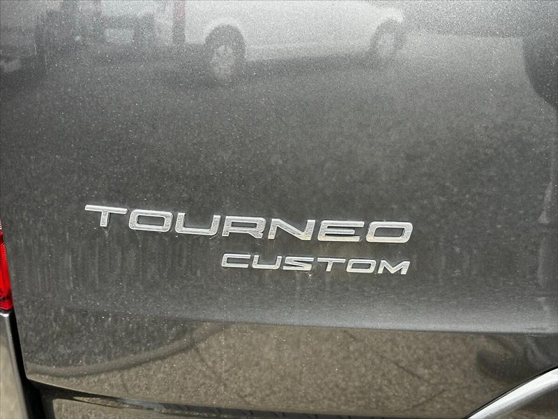 Ford Tourneo Custom 2,0 TDCi 96kW-CZ-DPH-SERVIS!! - fotka 44 z 45