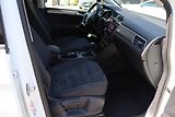 Volkswagen Touran 2.0TDI DSG 110kW - náhled 47