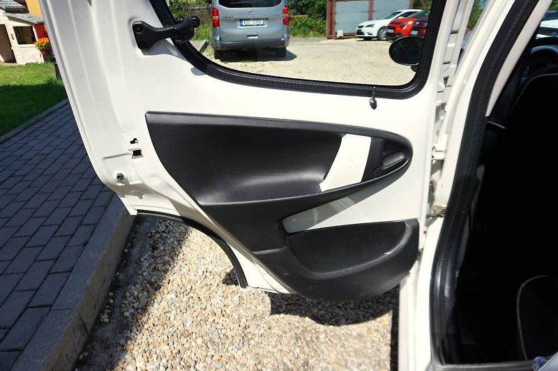 Citroën C1 (2013) TENDENCE 1,0i 50 kW - fotka 22 z 39