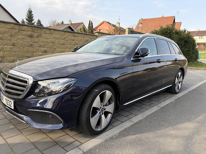 Mercedes-Benz Třídy E (2018) 350D4x4,EXCLUSIV,tažné,PANORAM - fotografie inzerátu