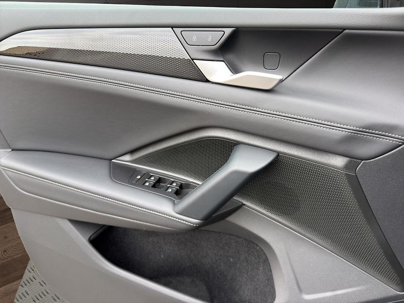 Volkswagen Tayron (2025) 110KW 7 MÍST TAŽNÉ  IQ.LIGHT  - fotka 12 z 27