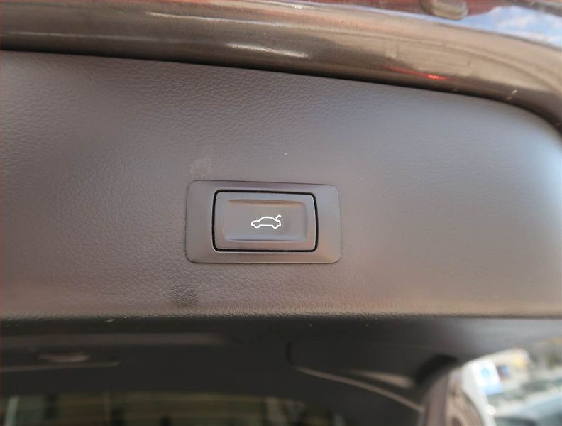 Audi A6 Allroad (2014) 3.0 TDI, 4X4, Automat - fotka 16 z 24