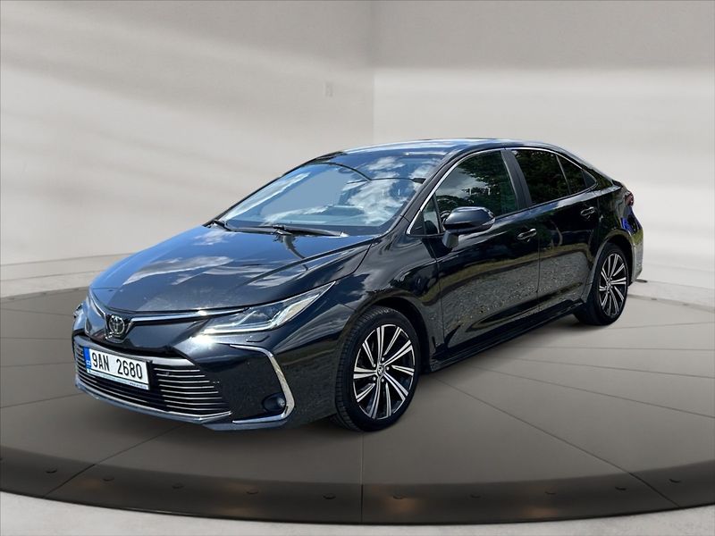 Toyota Corolla 1,5 DF Comfort 4d - fotka 3 z 11