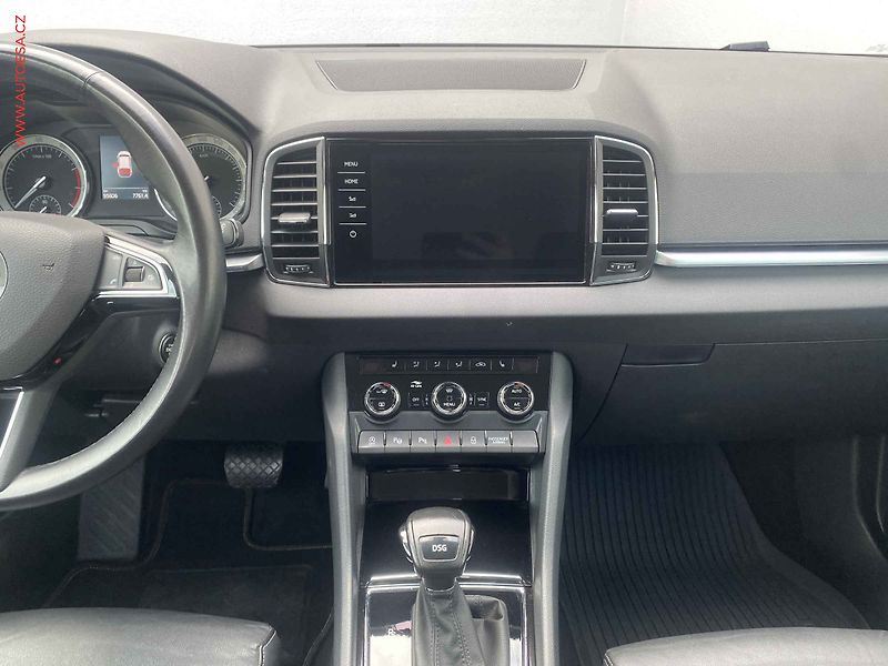 Škoda Karoq (2018) 1.5 TSi, Style, DSG, LED - fotka 12 z 20