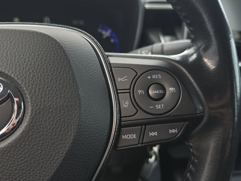 Toyota Corolla (2020) 1.6 VVT-i 97kW, Serv. kniha, z - fotka 13 z 25