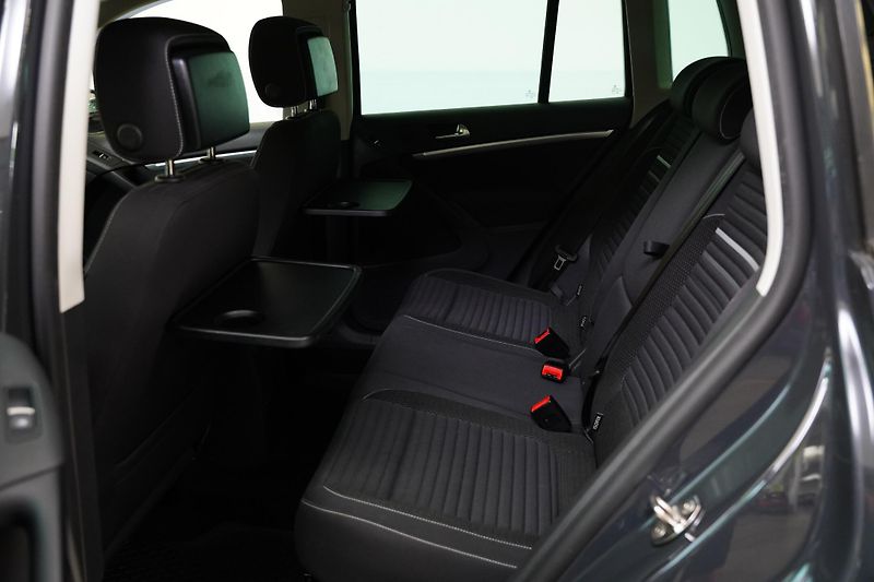Volkswagen Tiguan - fotka 22 z 23