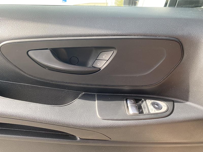 Mercedes-Benz Vito Vito 116 L Tourer PRO - fotka 20 z 24