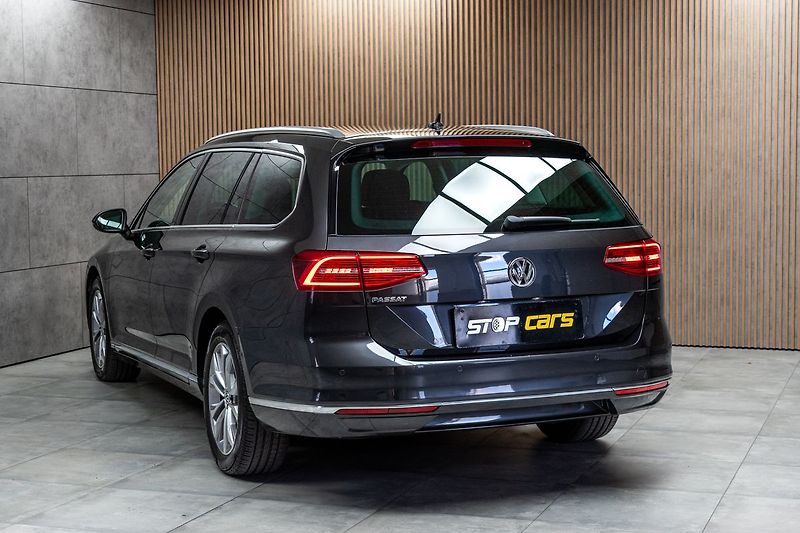 Volkswagen Passat 2.0 TDI 110*DSG*KAMERY360*ACC* - fotka 4 z 43