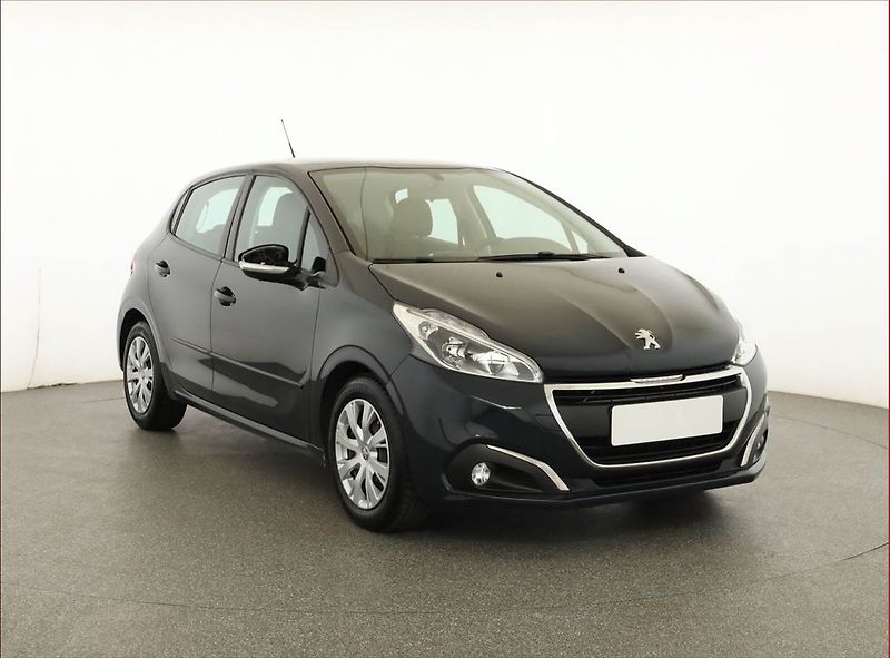 Peugeot 208 (2019) 1.5 BlueHDI, ČR,1.maj - fotografie inzerátu