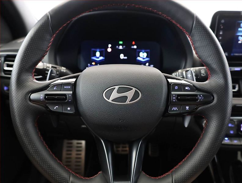 Hyundai i30 (2026) 1.0 T-GDI, N-Line, Navigace - fotka 21 z 21