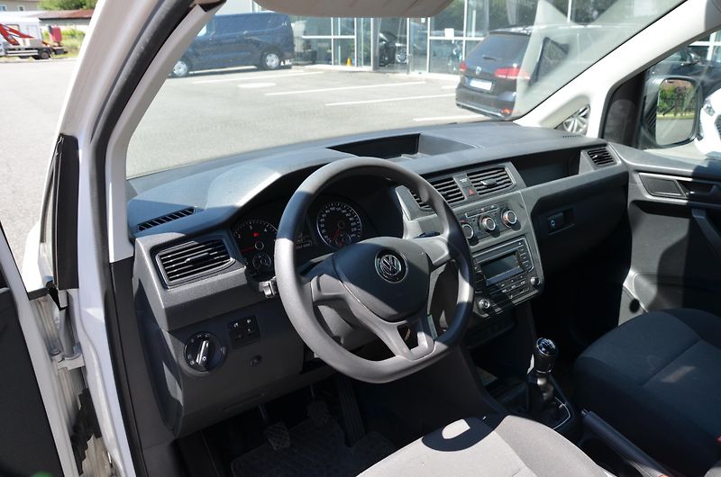 Volkswagen Caddy (2020) Max 2.0TDI90 4M 4x4 - fotka 9 z 15