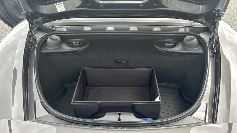 Porsche Boxster 718 - fotka 28 z 29