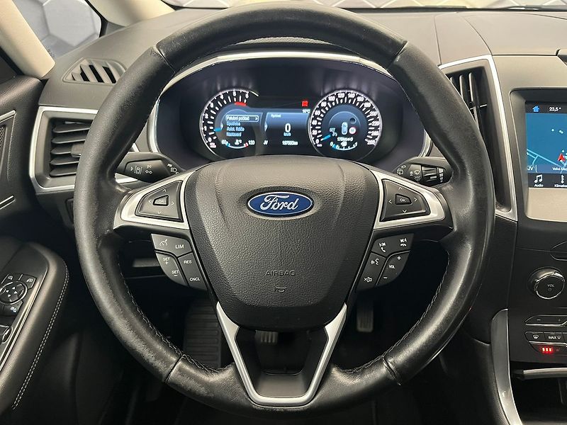 Ford Galaxy 2,0 TDCi Titanium 132kw manuál - fotka 9 z 64