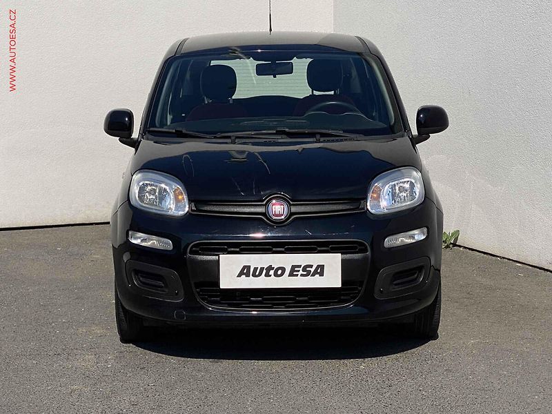 Fiat Panda (2019) 1.2 i VAN 2.místa, Klima - fotka 2 z 12