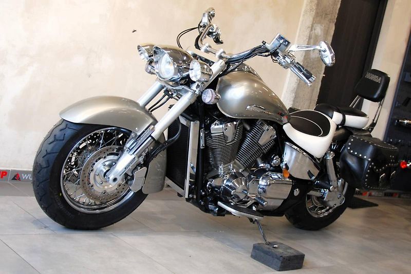 Honda VTX 1800 (2003) hezký stav - fotka 15 z 20