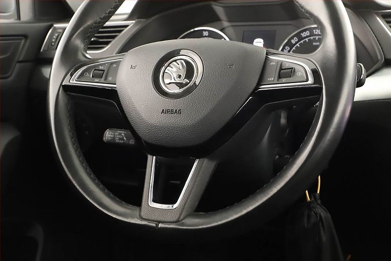 Škoda Superb (2018) 2.0 TDI, Automat, Navi - fotka 8 z 19