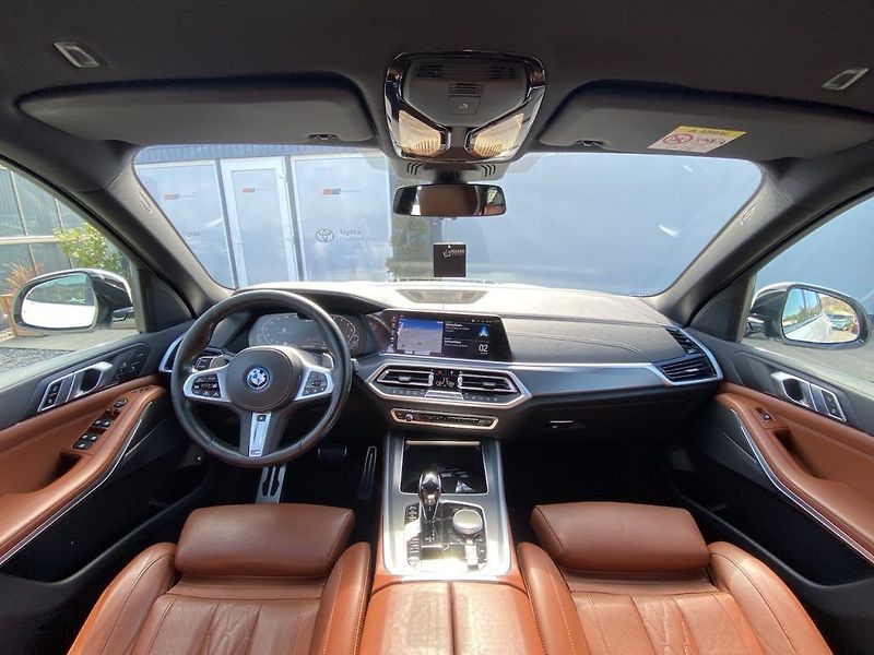 BMW X5 xDrive45e, ČR, tažné, 4x4, DPH - fotka 13 z 43