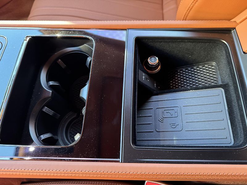 Bentley Continental GT V8-HYBRID-R22-NEW MODEL - fotka 20 z 34