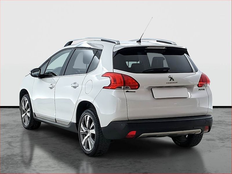 Peugeot 2008 (2013) Allure 1.6 VTi, Tempomat - fotka 4 z 20