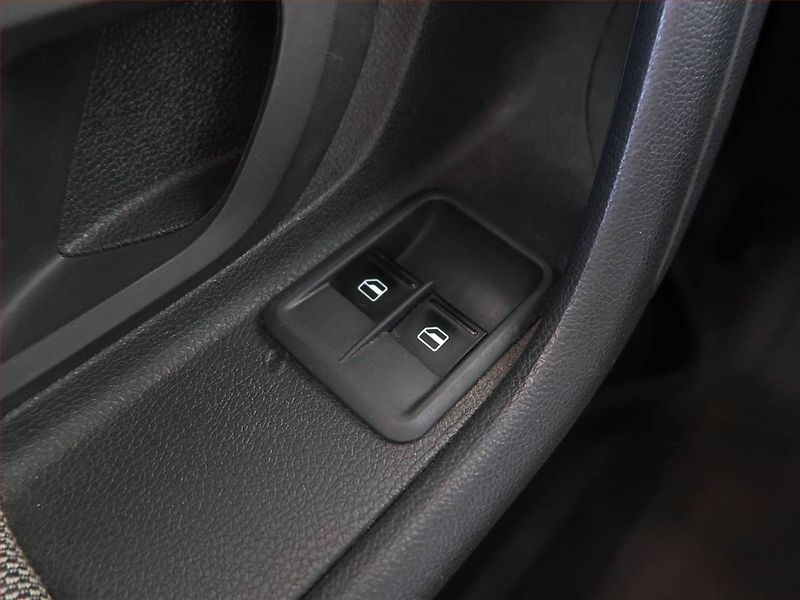Škoda Fabia (2009) 1.4 TDI, po STK, Tažné - fotka 14 z 14