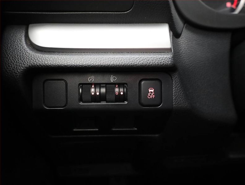 Subaru Forester (2016) 2.0 X, LPG, 4X4, Automat - fotka 15 z 17