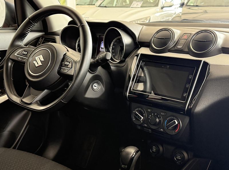 Suzuki Swift (2021) - fotka 12 z 25