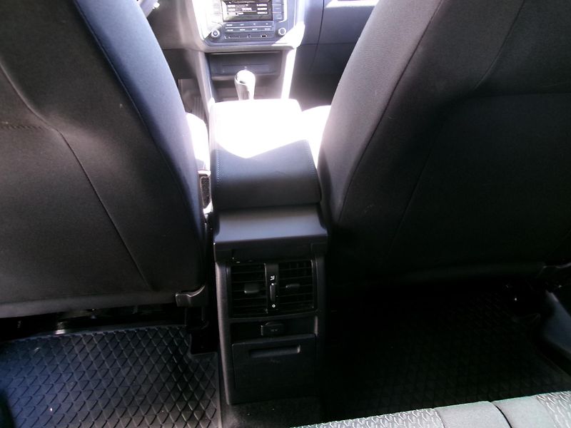 Volkswagen Caddy Maxi - fotka 13 z 18