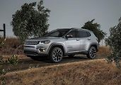 Jeep Compass zlevnili o 35 - 115 000 Kč