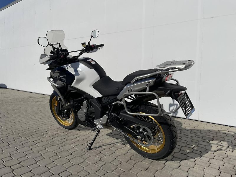 CFMOTO (2026) 700MT Adventure EU5+ - fotka 7 z 13
