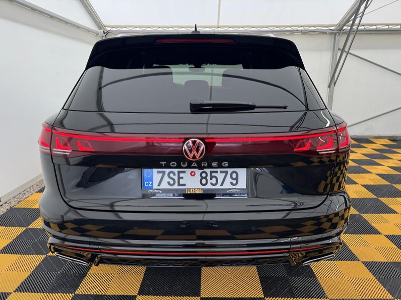 Volkswagen Touareg 3.0Tdi*1-MAJ*DPH*R-LINE*HUD* - fotka 6 z 49