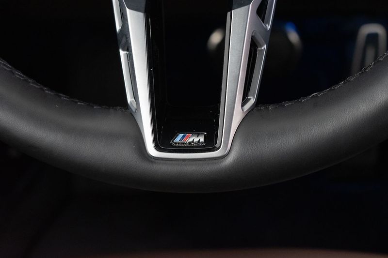 BMW iX1 xDrive30 REZERVACE - fotka 18 z 47