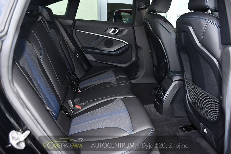 BMW Řada 2 218D M-SPORT ČR - fotka 18 z 50