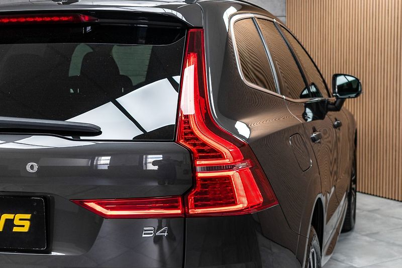 Volvo XC60 B4 CORE*KAMERA*DPH*ČR 1.MAJ* - fotka 35 z 39