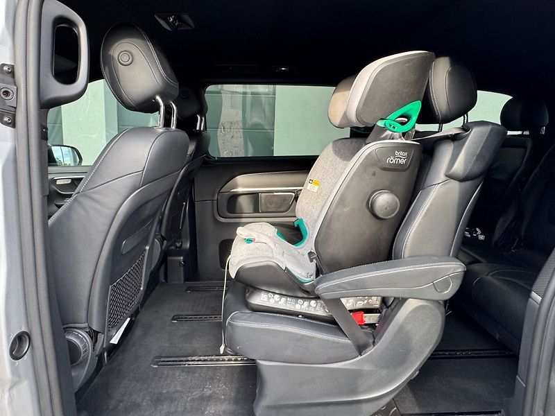 Mercedes-Benz Třídy V (2016) 2.2 V250 AMG Avantgarde - fotka 10 z 27