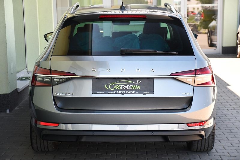 Škoda Superb 2.0TDi 147kW STYLE  NTOP TAŽNÉ - fotka 11 z 45