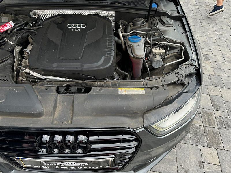 Audi A4 (2015) 2.0TDI S-Line Quattro - fotka 42 z 42