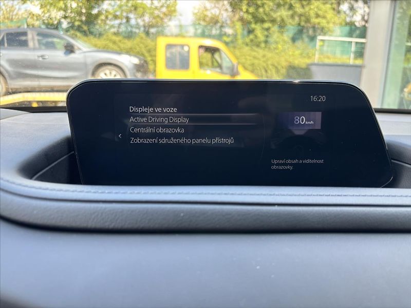 Mazda CX-30 2,0 i 137kW AT GT Plus ZÁRUKA - fotka 25 z 50